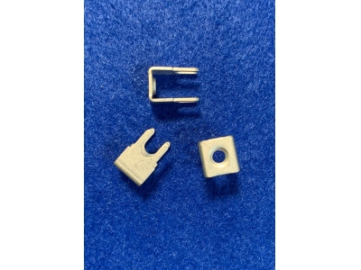 方型金屬端子