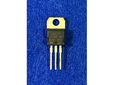 LM317T ( ST )