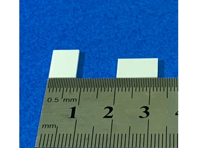 編號: 21  /  12x8.0x1.0mm